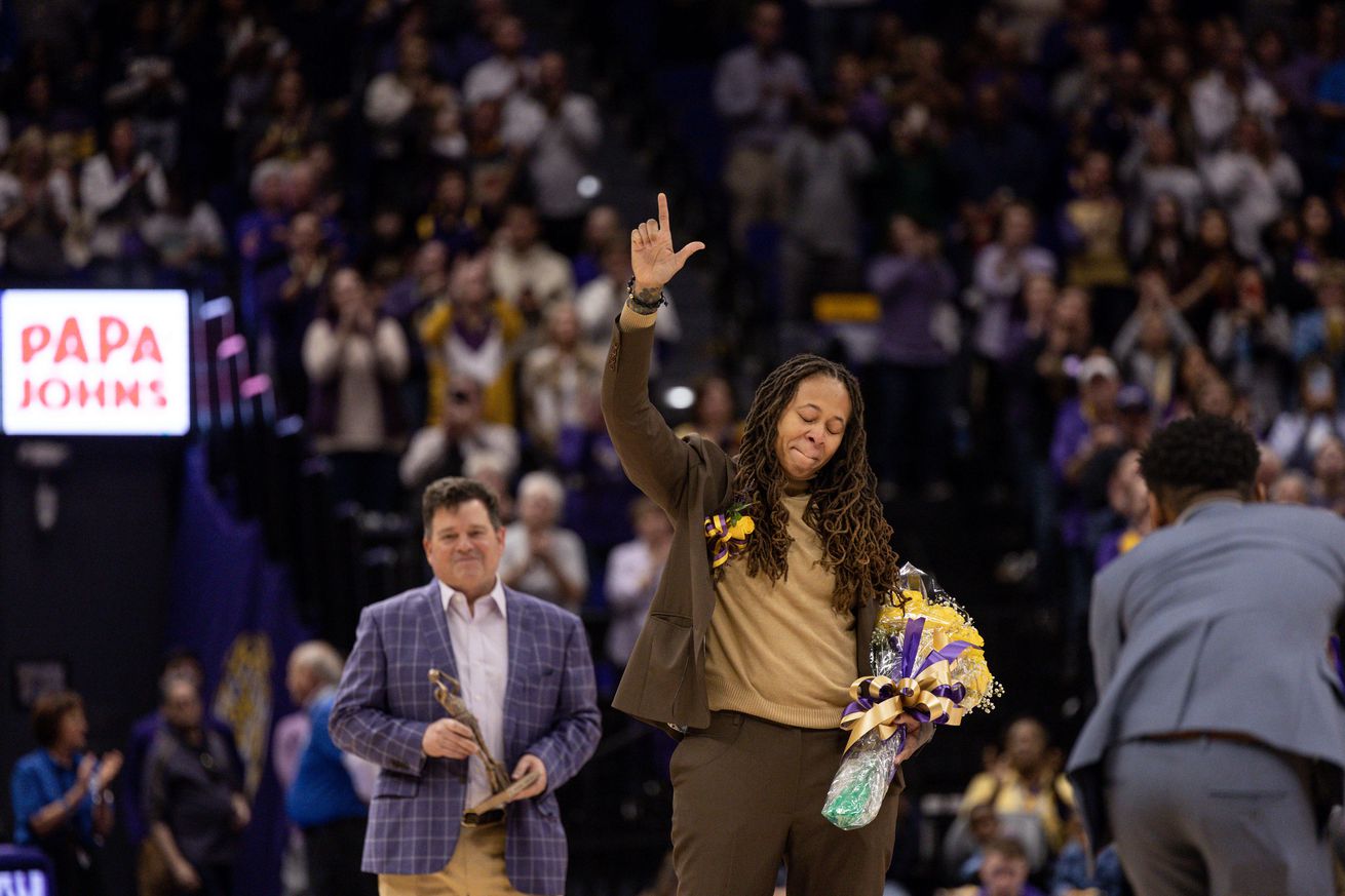 COLLEGE BASKETBALL: JAN 15 Women’s Auburn at LSU