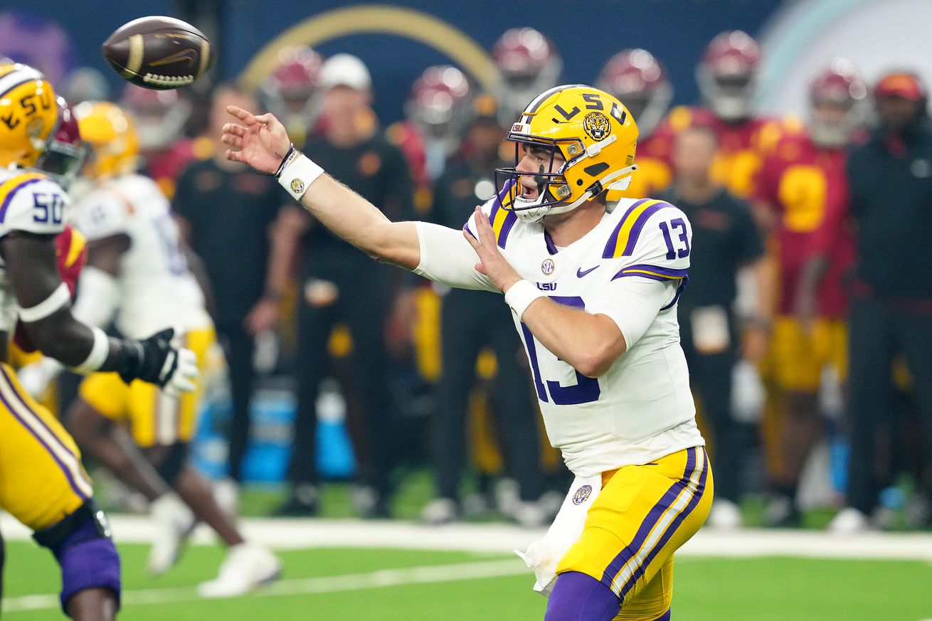 NCAA Football: Vegas Kickoff Classic-Southern California at Louisiana State