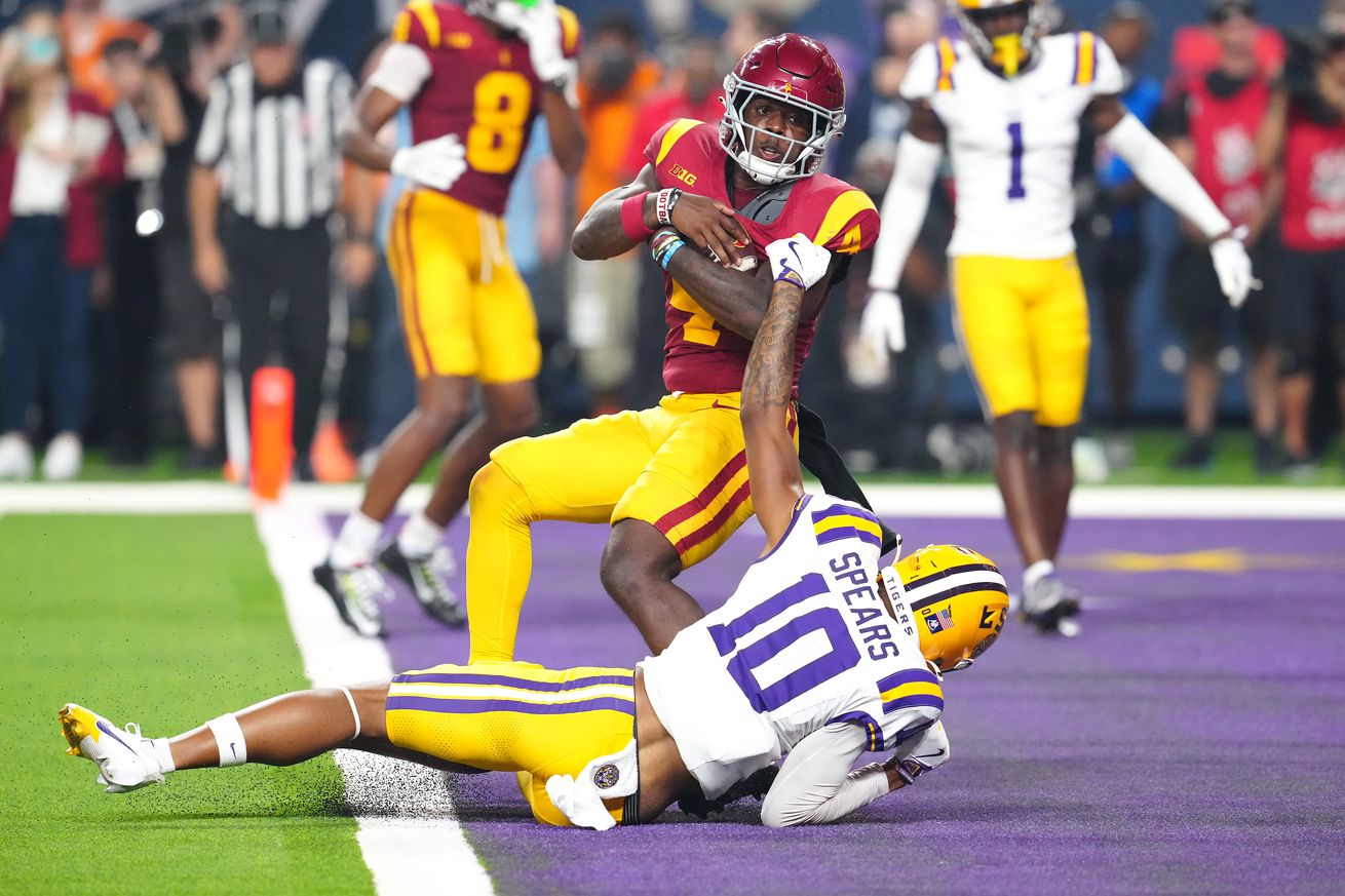 NCAA Football: Vegas Kickoff Classic-Southern California at Louisiana State