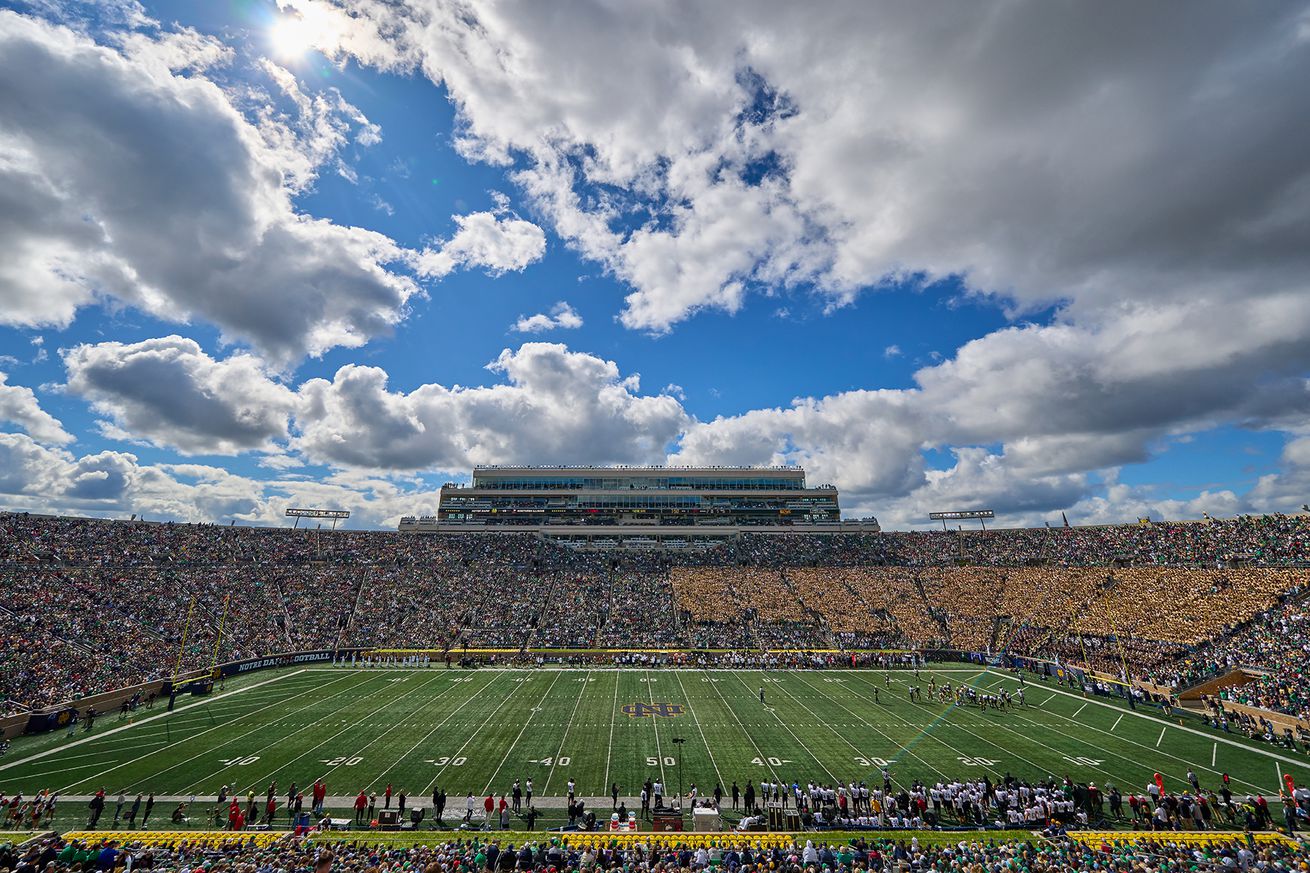 COLLEGE FOOTBALL: SEP 07 Northern Illinois at Notre Dame