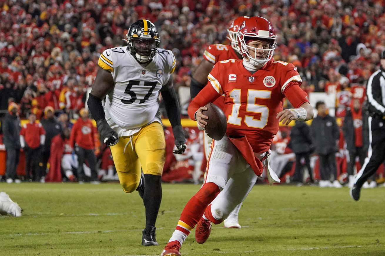 NFL: AFC Wild Card Playoffs-Pittsburgh Steelers at Kansas City Chiefs