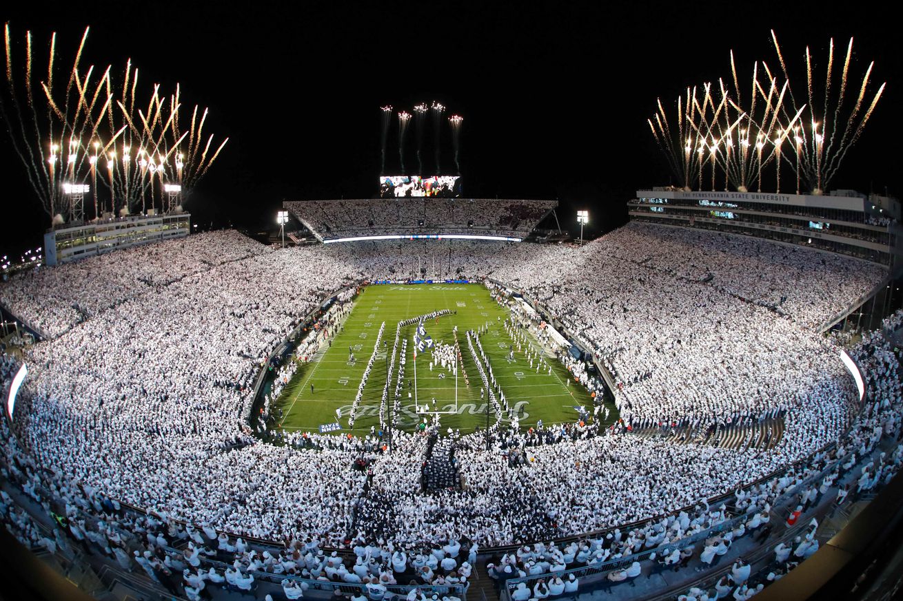 NCAA Football: Washington at Penn State